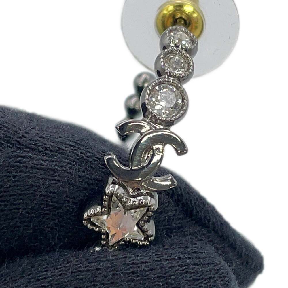 Chanel Cc Logo Star Earrings Metal #244100C13B - Picture 5 of 8